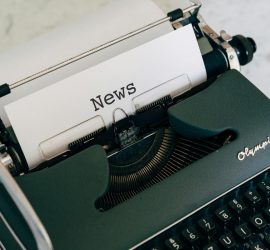 Schreibmaschine mit News